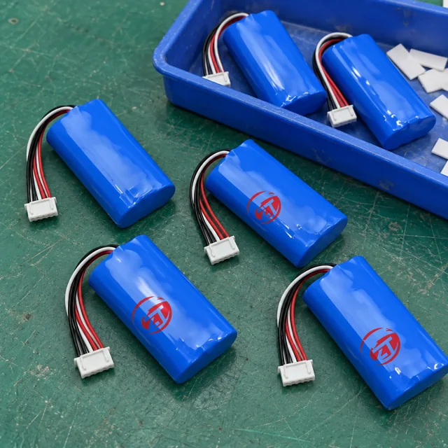 G&oacute;i pin 7.4V 5000mAh
