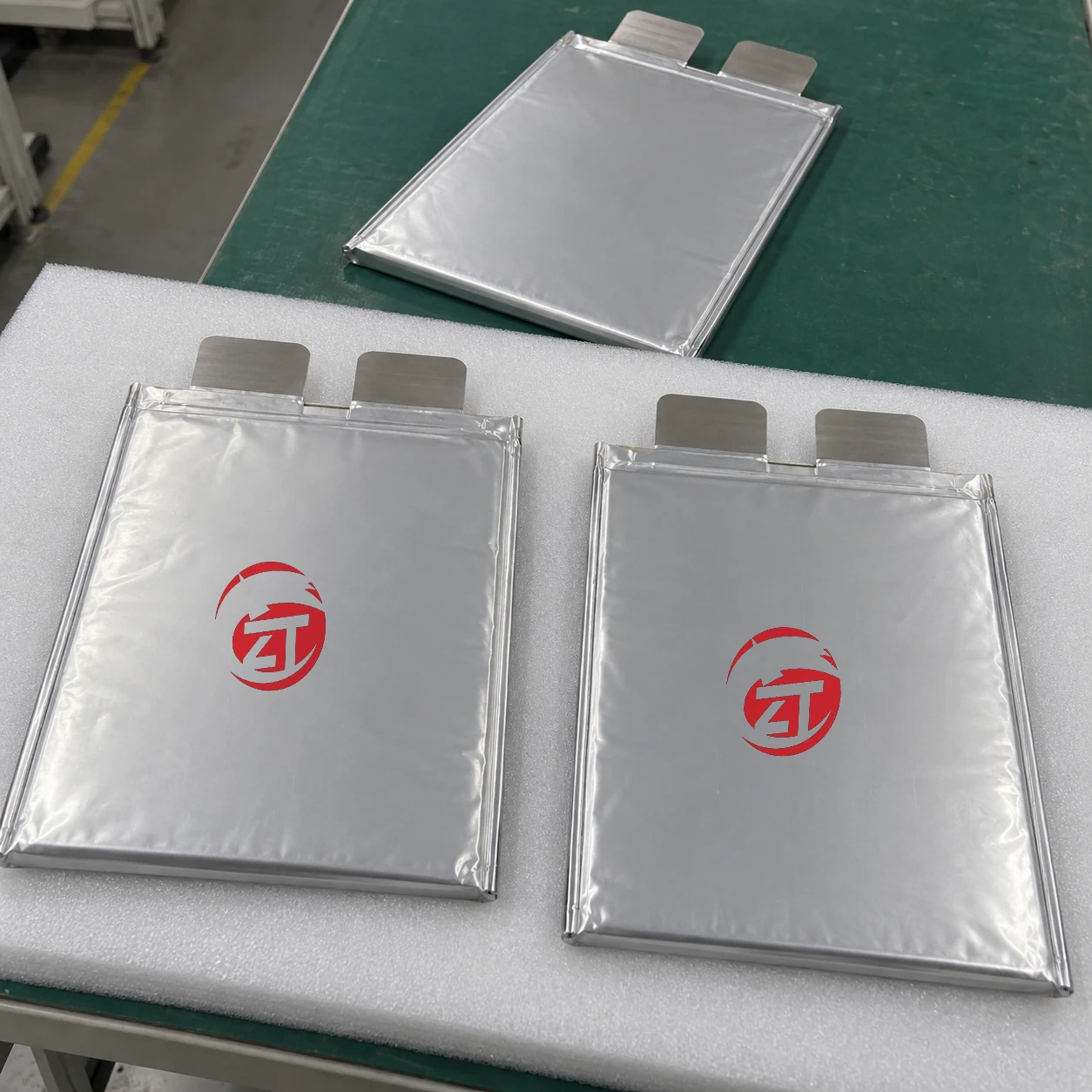 3.6V 67Ah Solid State Battery Cell — product view